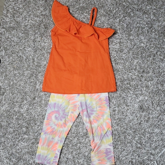 orange shirt matching jeans